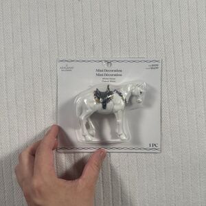 ASHLAND HALLOWEEN MINIATURES WHITE HORSE ~ NEW IN PKG 2025 FLORAL SADDLE & REIN